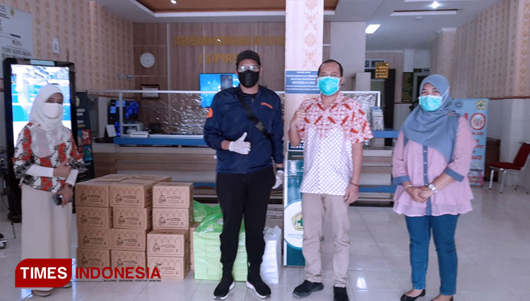 Owner-Jamu-Cacak-Mohammad-Aindra-Imawan-3.jpg