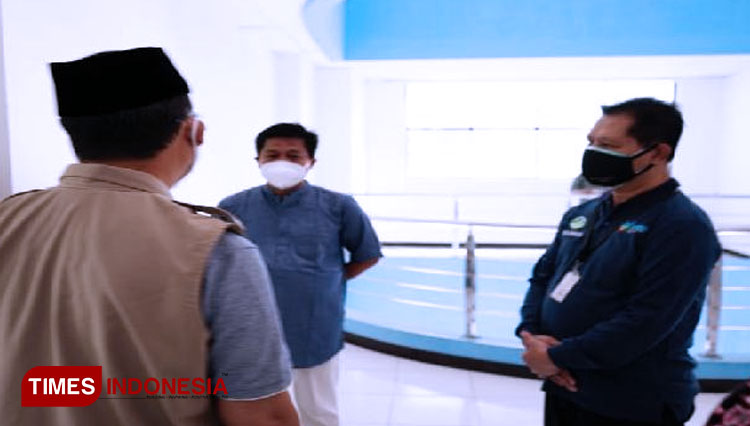 Achmad-Husein-3.jpg