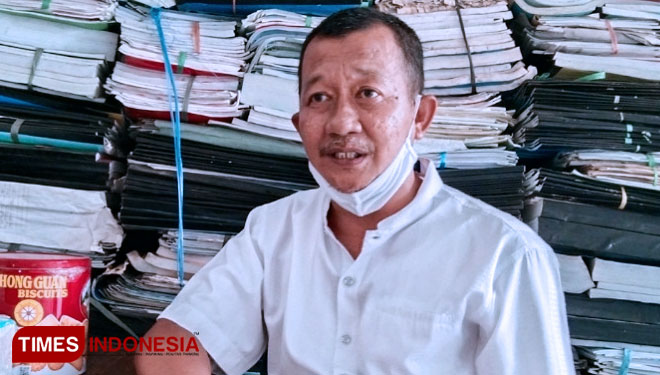 Kepala Dinas Sosial Pemberdayaan Masyarakat Dan Desa Kabupaten Pangandaran Wawan Kustaman (Foto : Syamsul Ma'arif/TIMES Indonesia)