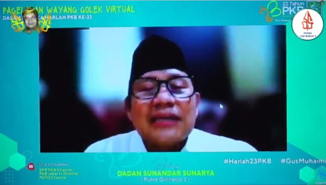 Ketum PKB Muhaimin Iskandar memberi sambutan pagelaran wayang golek virtual dalam menyambut hari lahir PKB ke-23, Jumat (24/7/21). (FOTO: Capture video Iwa/TIMES Indonesia)