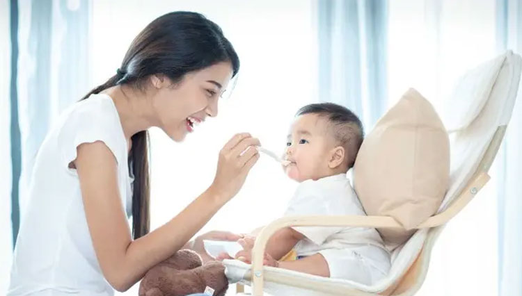 Cara Mudah Mengenalkan Makanan Sehat pada Anak