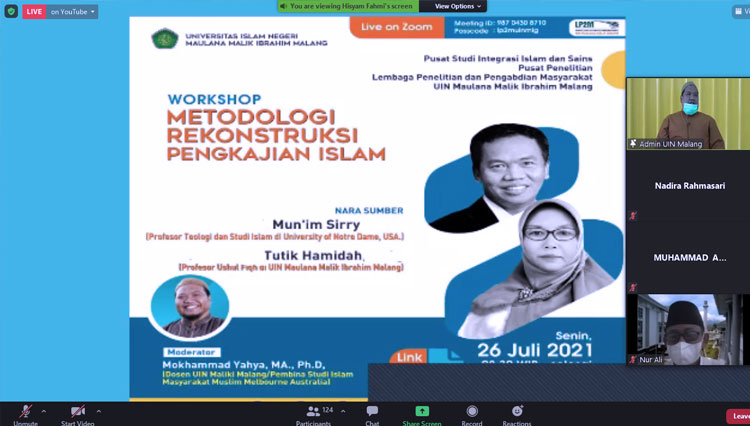 Pemateri sedang memaparkan materi workshop. (FOTO: Tangkapan Layar)