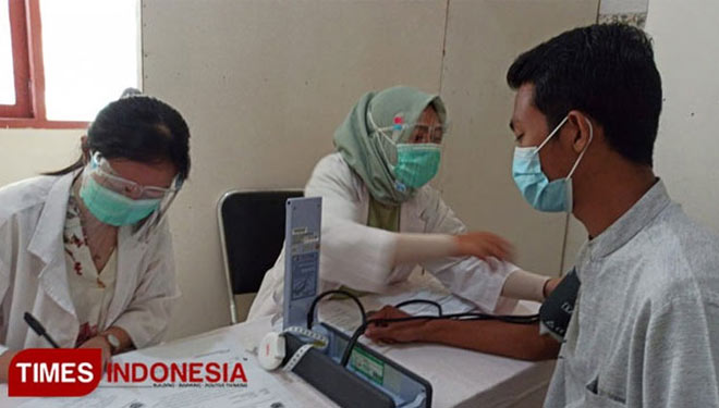 Insentif Nakes Covid-19 di Surabaya Cair, 89 Miliar Disiapkan untuk Tahun Ini