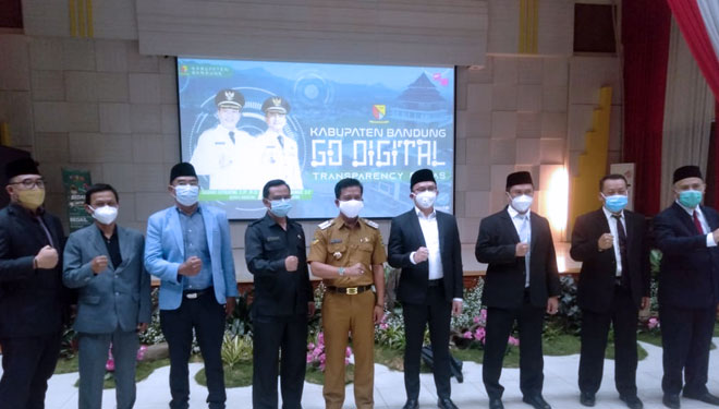 Dadang Supriatna b