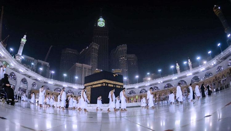 Ilustrasi - Penyelenggaraan Ibadah Umrah di Mekkah (FOTO: Tampa bay TIMES)  