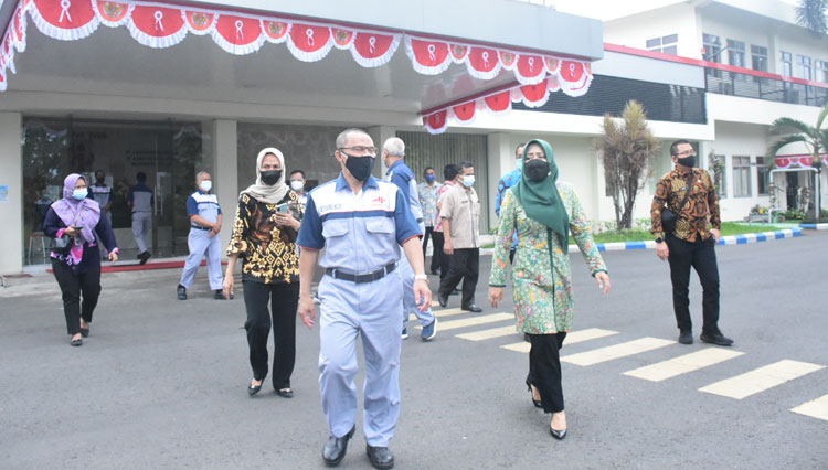 Bupati Mojokerto Ikfina Fahmawati 1