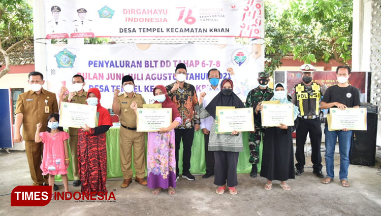 Pemkab Sidoarjo Mulai Salurkan BLT Dana Desa Kepada Warga - TIMES Indonesia