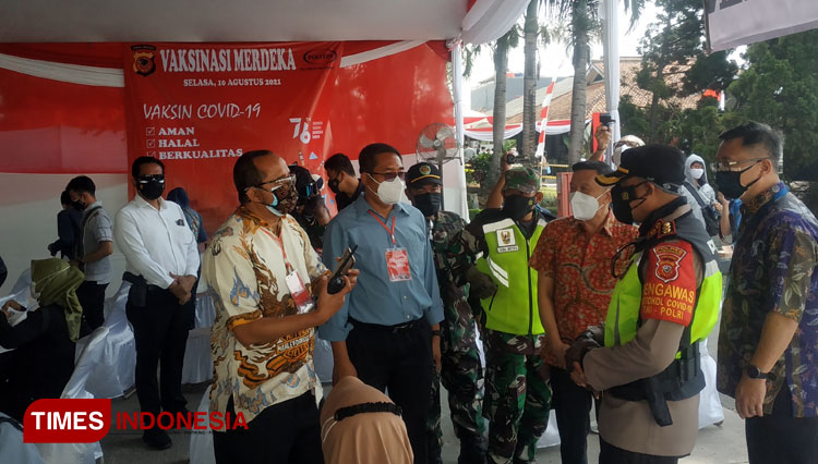 Dandim Sumedang dan Kapolres Apresiasi Pelaksanaan Vaksinasi di PT Polyfin Canggih