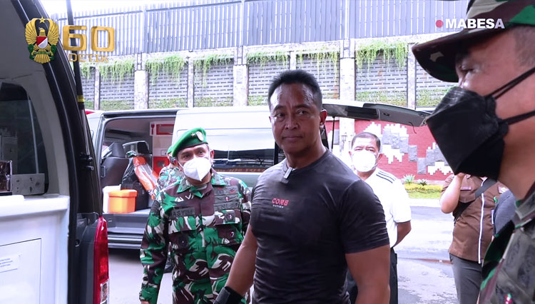Kasad Jenderal TNI Andika Perkasa Siapkan 2 Mobil Lab PCR dan Ambulans Mini ICU