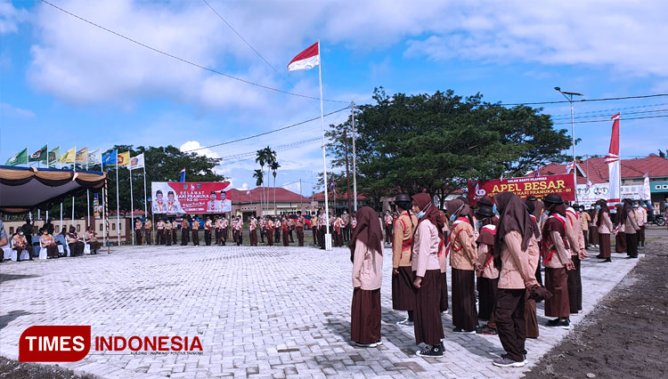 Apel-Besar-Peringatan-HUT-ke-60-Gerakan-Pramuka.jpg