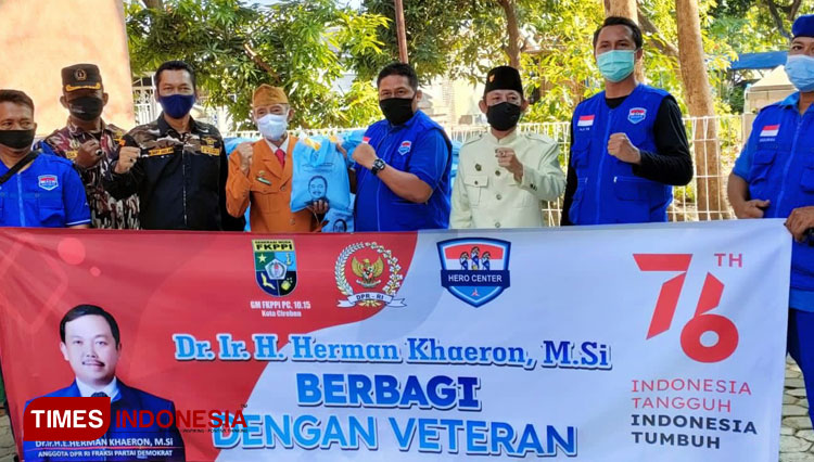 HUT ke 76 RI, Anggota DPR RI Herman Khaeron Bagikan Bingkisan kepada Veteran