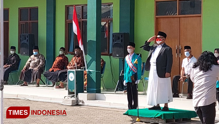 Cucun Ahmad Syamsurijal Terus Tanamkan Nasionalisme Ke Para Santri ...