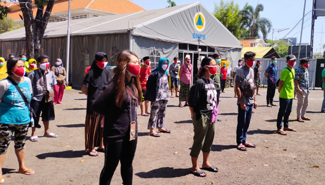 Penghormatan Sang Saka Merah Putih di Kawasan Infeksius Pasien Covid-19