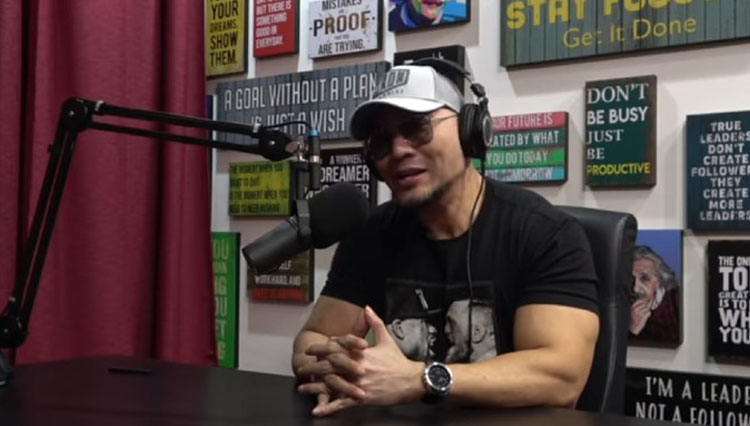 Deddy Corbuzier Tiba-tiba Umumkan Akan Pensiun Dari Podcast Hingga Medsos