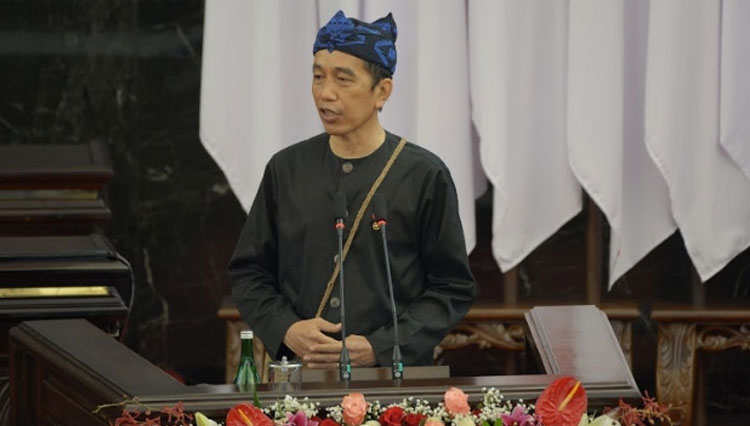 Jokowi kenakan baju adat suku Baduy dalam sidang tahunan MPR RI 2021 di Gedung Parlemen. Jakarta- (Foto: Biro Satpres)