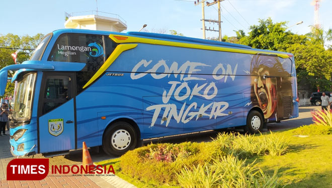Bus-Persela-2.jpg