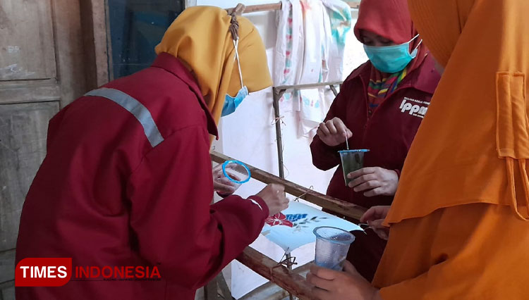 Hebat, Batik Sidomulyo di Jember Sudah Sampai New York