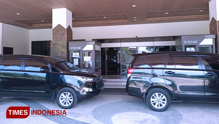 Rombongan KPK RI saat ke kantor Pemkab Probolinggo.(Foto: Dicko W/TIMES Indonesia)