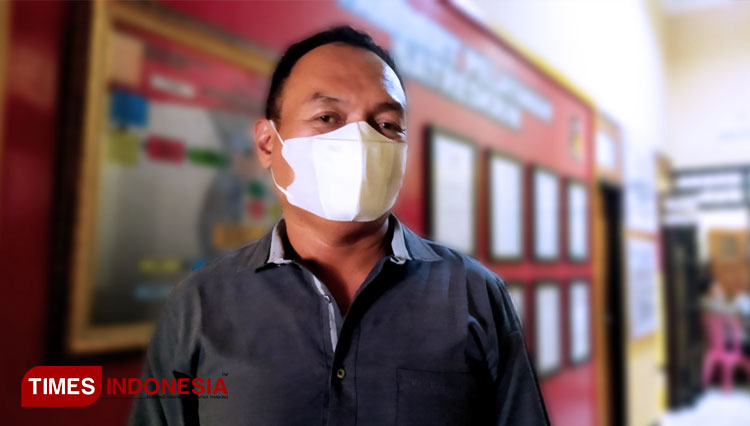 Kasat Narkoba Polres Pacitan,  AKP Khoirul Maskanan memberikan keterangan kepada TIMES Indonesia terkait Operasi Tumpas Narkoba 2021.  (Foto-foto: Yusuf Arifai/TIMES Indonesia)