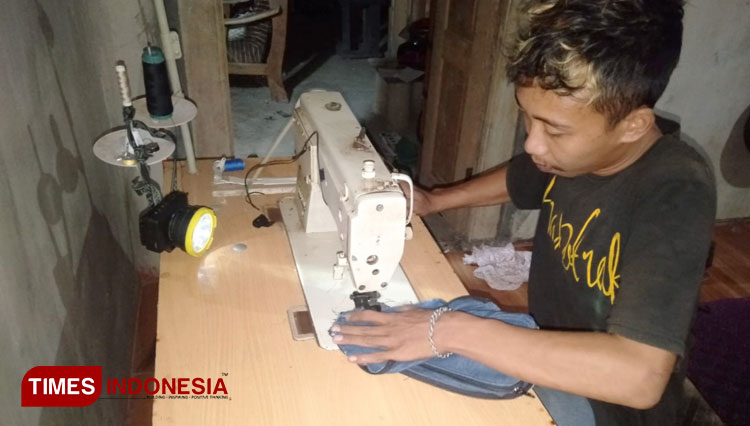 Penjahit Banyuwangi a