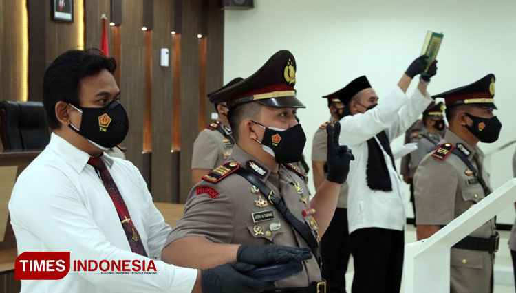 Pejabat Utama Polres Gresik Dimutasi, Mulai Kasat Hingga Kapolsek