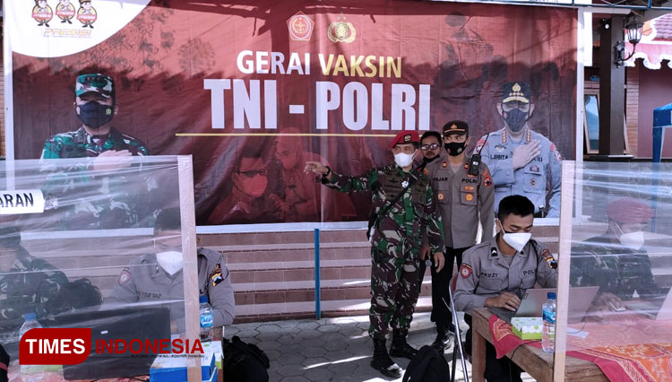 Sri-Mulyani-bersama-Kapolres-Klaten-AKBP-Eko-Prasetyo-4.jpg