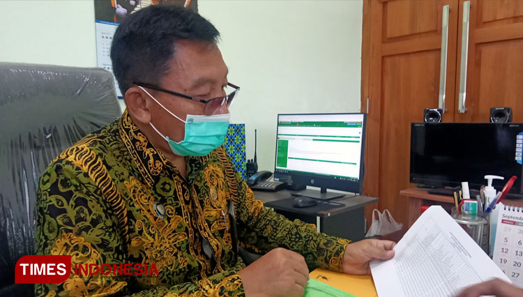 Panitera Pengadilan Agama Banyuwangi, Drs. H. Subandi, S.H., M.H. (FOTO: Riswan Efendi/TIMES Indonesia)