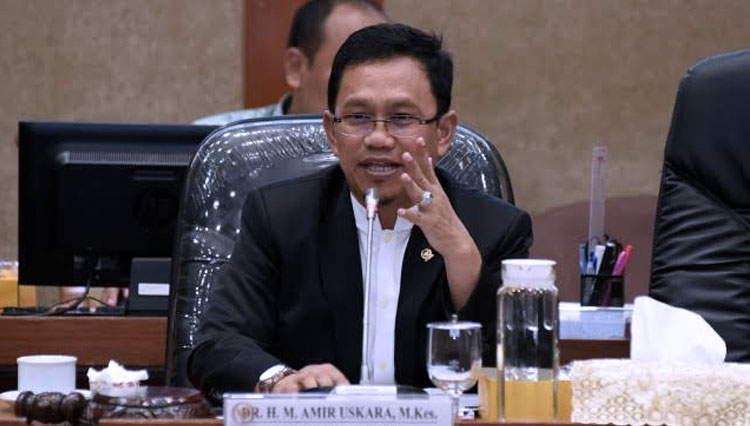 Tawa Pimpinan Komisi XI DPR RI Di Tengah Polemik Seleksi Anggota BPK RI ...