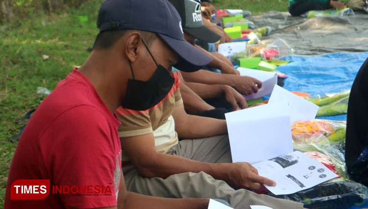 Ilustrasi petani milenial di Kabupaten Kediri mengikuti program Sekolah Lapang, Selasa (7/9/2021).(Foto : Lely Yuana/TIMES Indonesia)