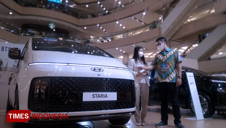 Hyundai STARIA Kini Hadir di Kota Surabaya