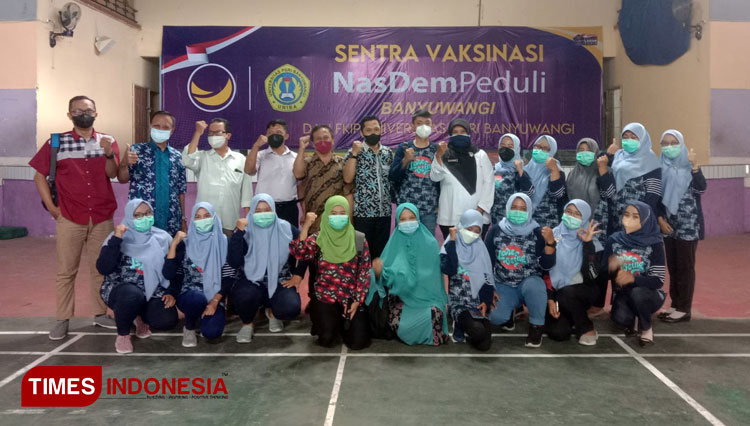 Dorong Percepatan Vaksinasi, Uniba dan Nasdem Banyuwangi Salurkan Ratuaan Dosis Vaksin