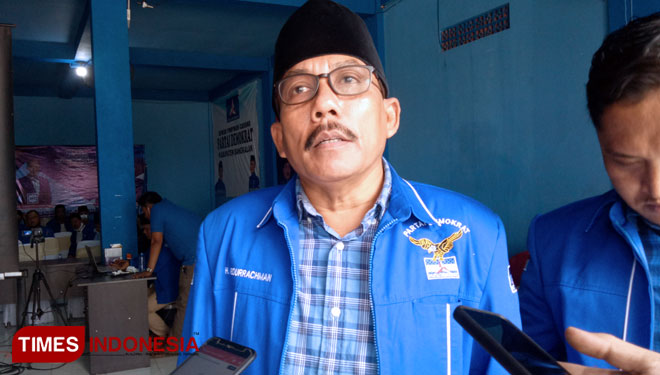 Ketua DPC Partai Demokrat Bangkalan H Abdurrachman. (FOTO: Doni Heriyanto/TIMES Indonesia)