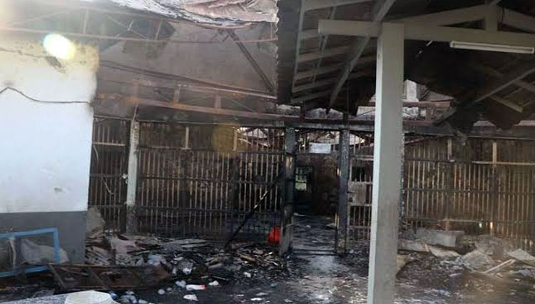 Lapas Tangerang terbakar hebat Rabu (8/9/2021) kemarin. (FOTO: ANTARA)