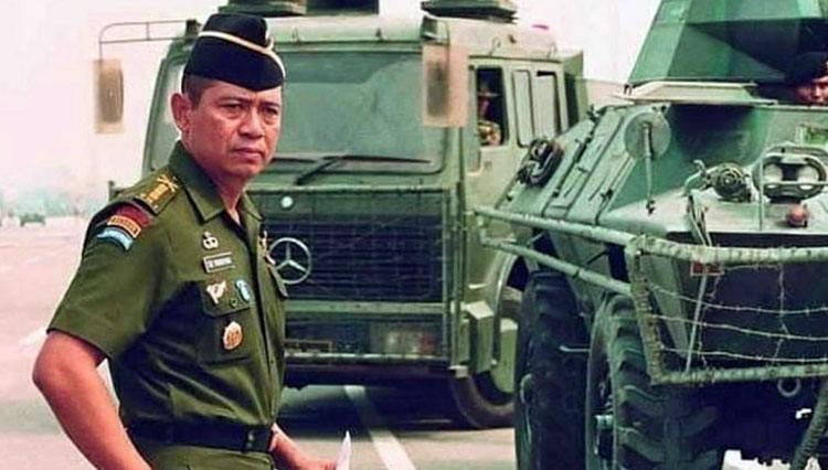 SBY-saat-di-Militer.jpg