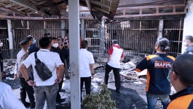 Sisa puing-puing kebakaran di lapas Tangerang Selatan (FOTO: Dokumen/Kemenkumham)