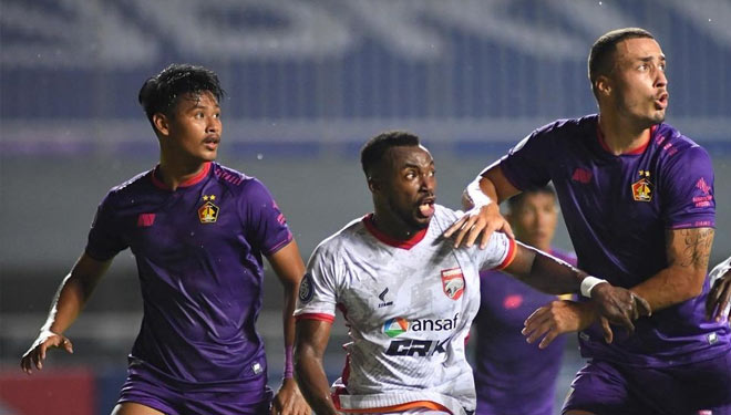 Pertandingan Persik Kediri melawan Borneo FC (Foto: Instagram Borneo FC)