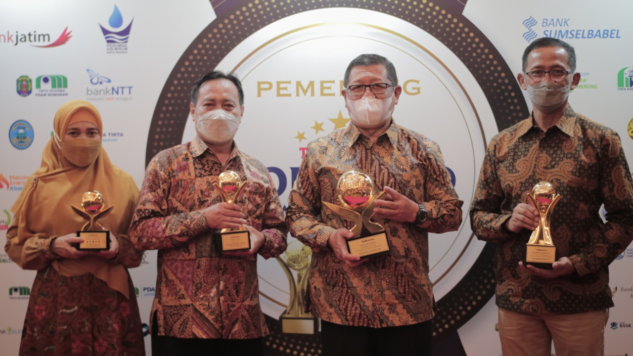 RSUD Iskak Tulungagung Raih TOP Of The TOP BUMD Awards 2021 - TIMES ...