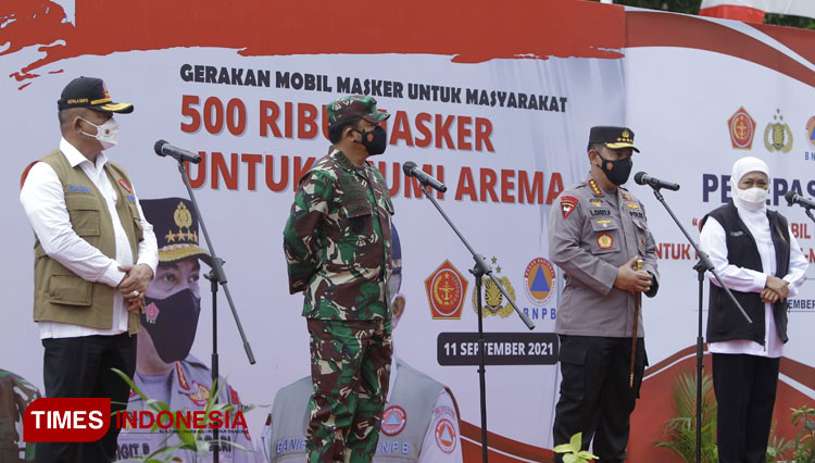 Panglima-TNI-Melepas-Mobil-Masker-b.jpg