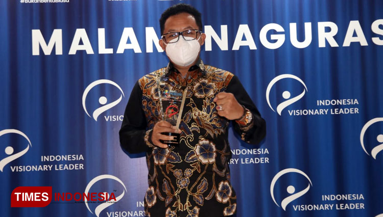Wali Kota Malang, Sutiaji saat menghadiri program Indonesia Visionary Leader 2021 untuk menerima penghargaan sebagai Leader In Smart Governance di Jakarta, Kamis (9/9/2021). (Foto: Humas Pemkot Malang/TIMES Indonesia)