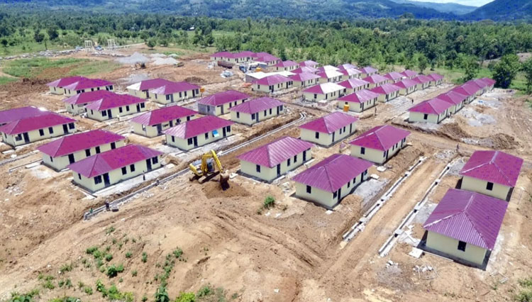 Ilustrasi pembangunan rumah khusus (rusus) bagi warga baru kawasan perbatasan perbatasan RI-Timor Leste di Kabupaten Belu, Provinsi Nusa Tenggara Timur. (FOTO: Biro Komunikasi Publik Kementerian PUPR RI)