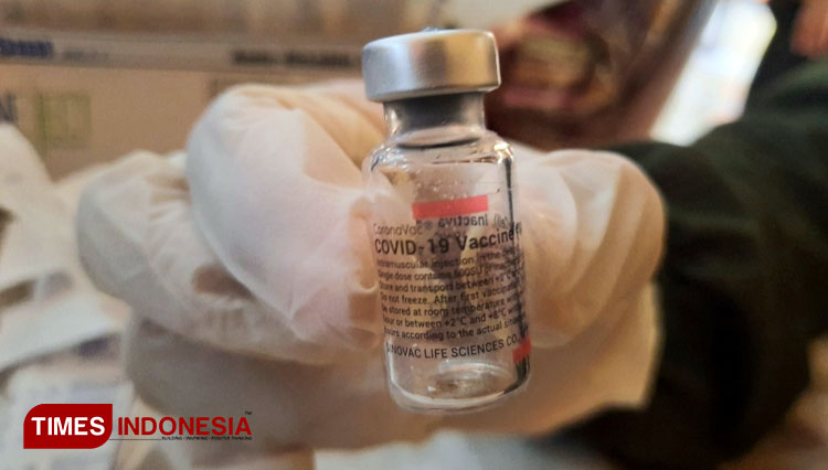 Vaksin Sinovac digunakan mulai umur 12 tahun (FOTO: Shinta Miranda/TIMES Indonesia)