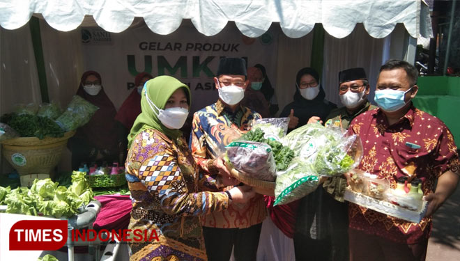 Bupati Majalengka, Karna Sobahi membuka kegiatan Peringatan Hari Koperasi ke-74 dan Hari UMKM ke-6 tingkat Kabupaten Majalengka. (Foto: Diskominfo Majalengka for TIMES Indonesia)
