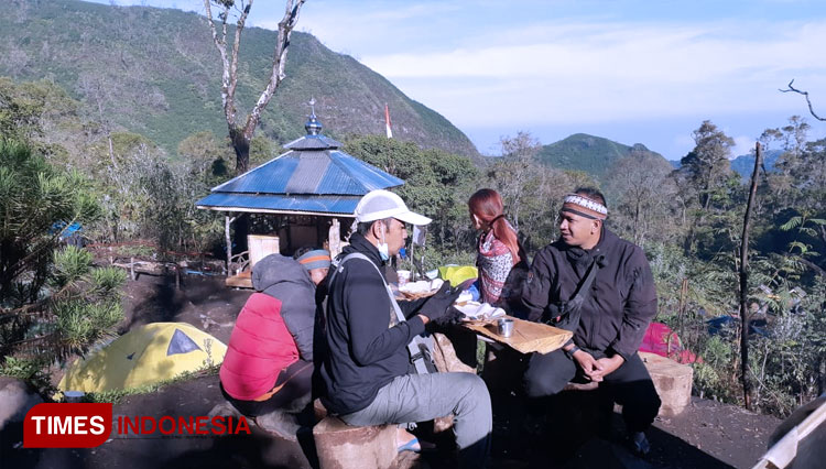 Mushola-Jabalussalam-Pos-4-Jalur-pendakian-Permadi-4.jpg