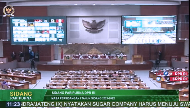 Rapat Paripurna DPR RI ke-5 Masa Persidangan I Tahun 2021-2022 di Gedung Parlemen, Jakarta. (FOTO: Tagkapan Layar YouTube)
