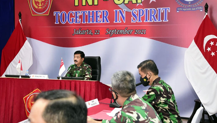 Panglima TNI gelar pertemuan informal dengan Angkatan Bersenjata Singapura (SAF) secara virtual. (Foto: Dok. Puspen TNI) 