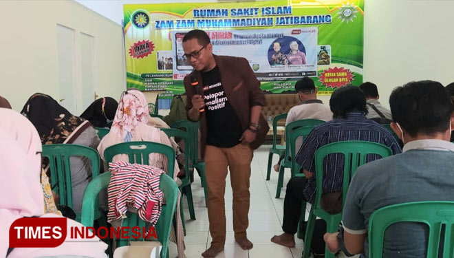 Berkesempatan Promosi Produk Gratis Di Times Indonesia Pelaku Umkm Indramayu Dilatih Menulis 