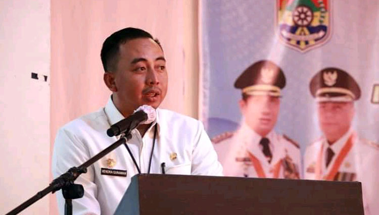 Kepala DPMPTSP Kota Lubuklinggau, Hendra Gunawan ada agenda Sosialisasi Kemitraan Usaha. (Foto: dok. Diskominfo Lubuklinggau) 