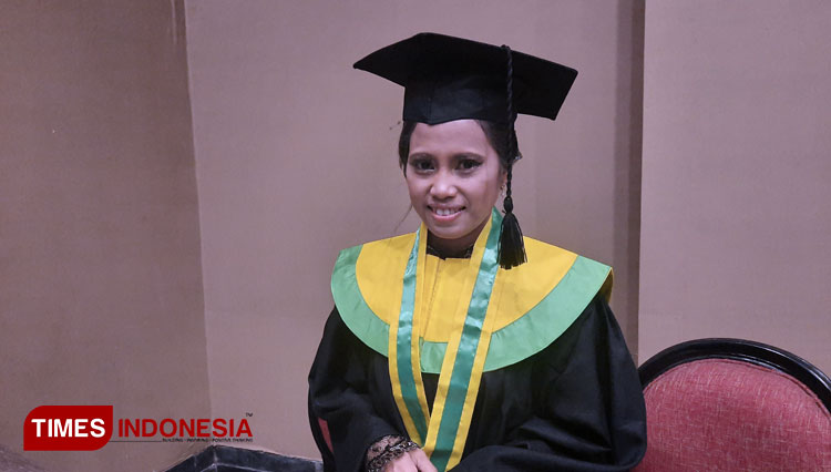 Yesti Rambu Jola Pati dari program studi S1 Matematika Unitomo (FOTO: Shinta Miranda/TIMES Indonesia)