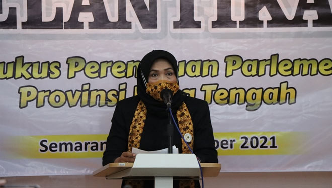 Hj Sri Ruwiyati SE MM dan anggota Kaukus Perempuan Parlemen (KPP) Jateng. (FOTO : KPP Jawa Tengah for TIMES Indonesia)
