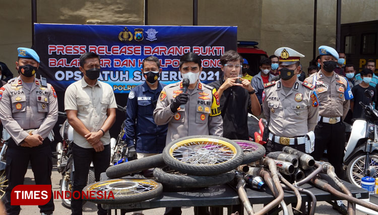 Patroli Siber Polresta Mojokerto Amankan Herex Comunity dan Sita Ratusan Barang Bukti